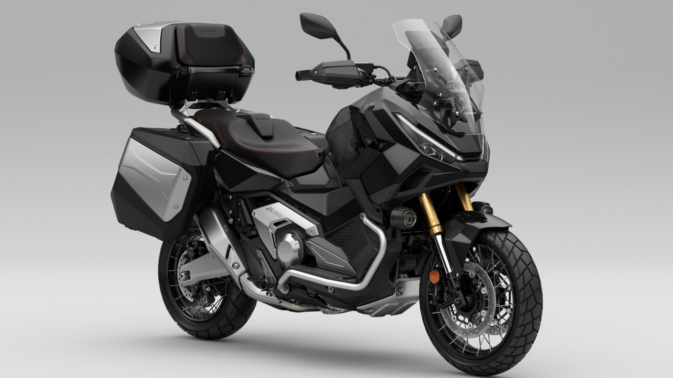 25YM Honda X-ADV