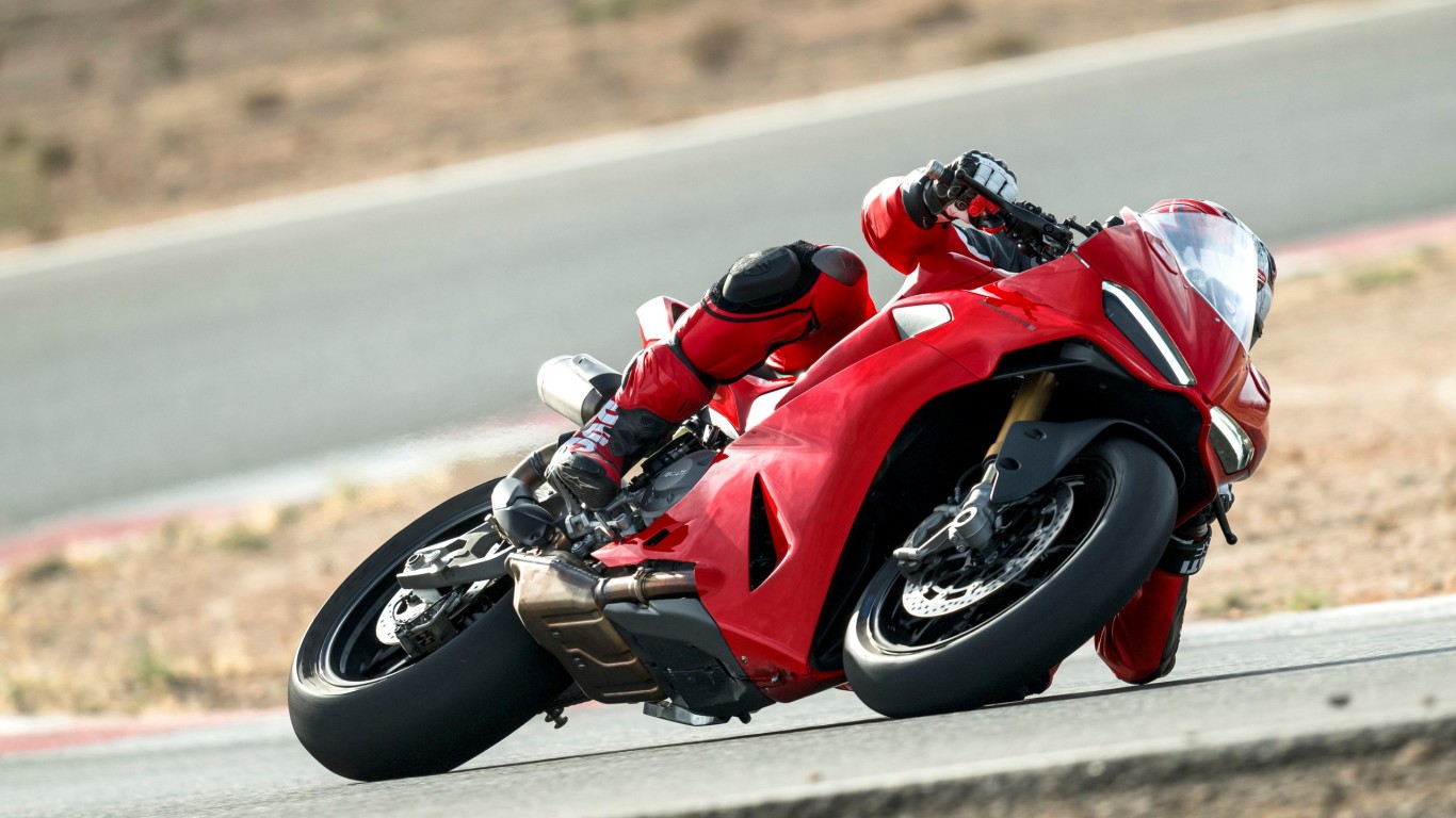 Ducati-Panigale-V2-my2025-5