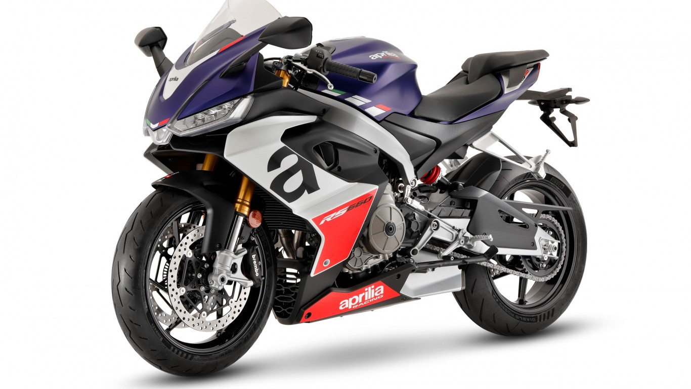 03-aprilia-rs-660-tribute