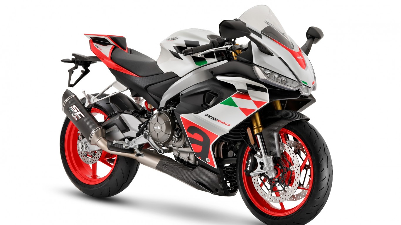 04-aprilia-rs-660-extrema