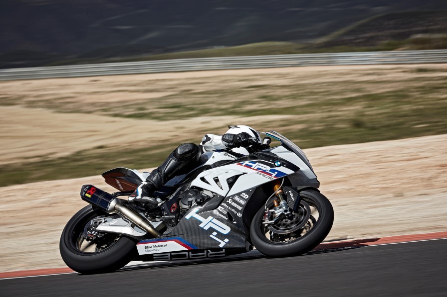 BMW-HP4-Race-pista (22)