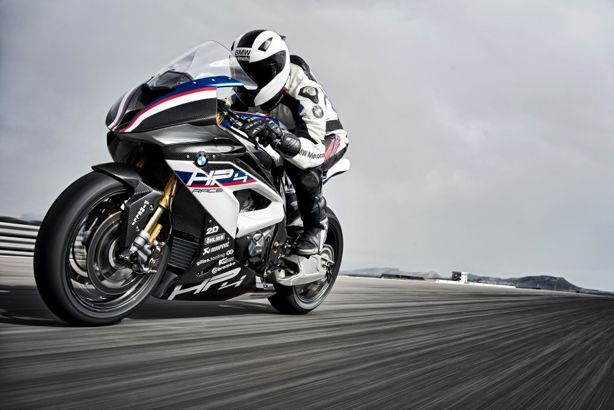 BMW-HP4-Race-pista (29)