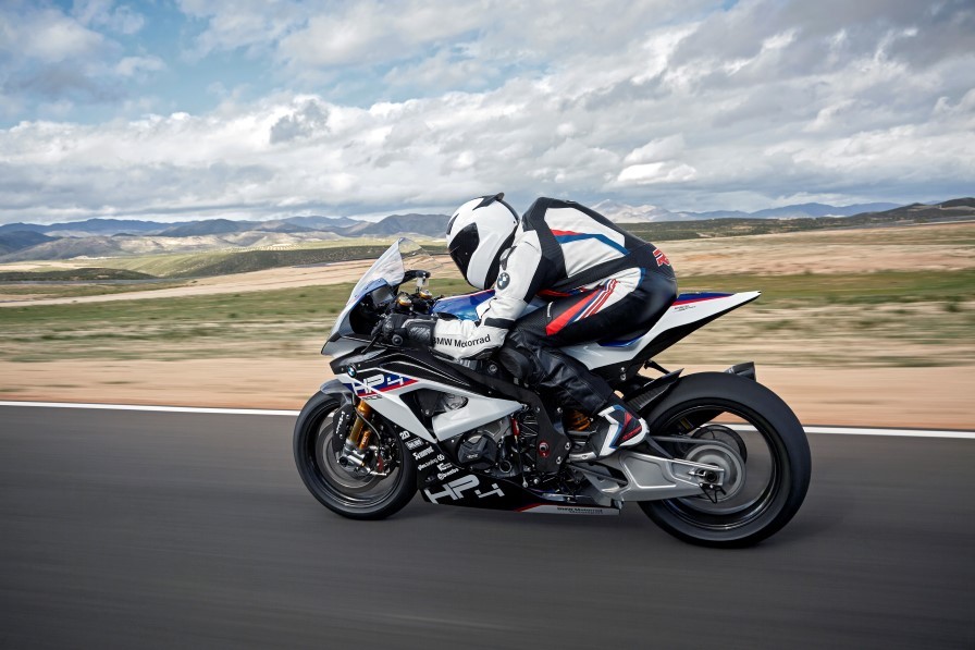 BMW-HP4-Race-pista (5)