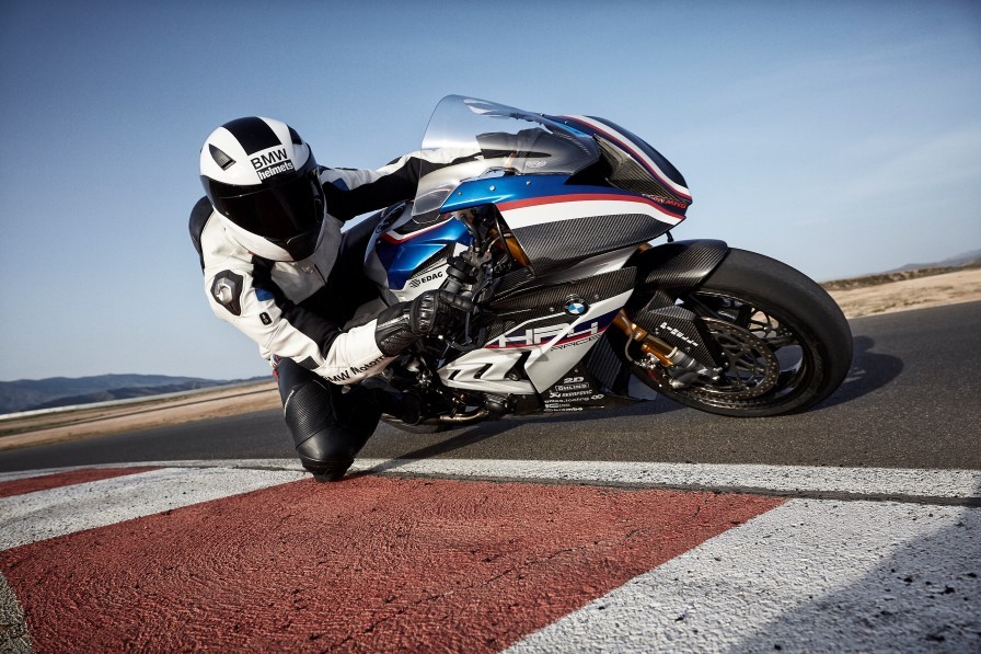 BMW-HP4-Race-pista (7)