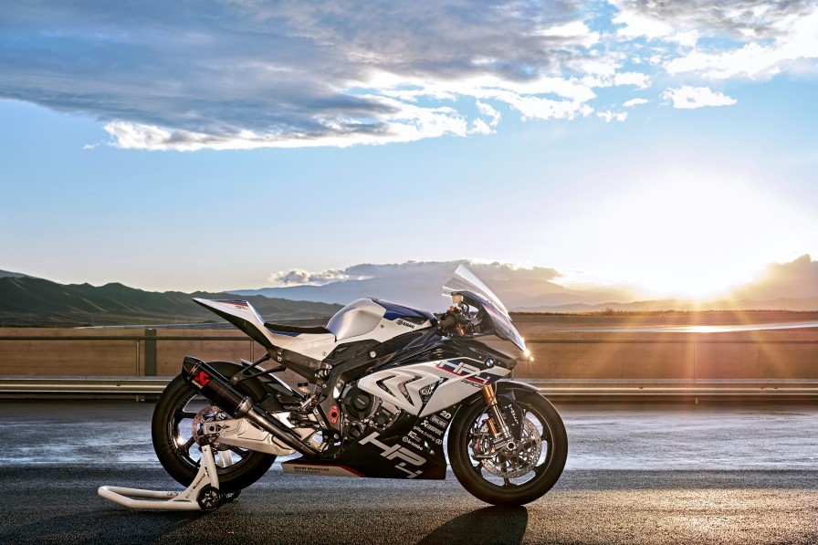 BMW-HP4-Race-staticBMW-HP4-Race-static-5