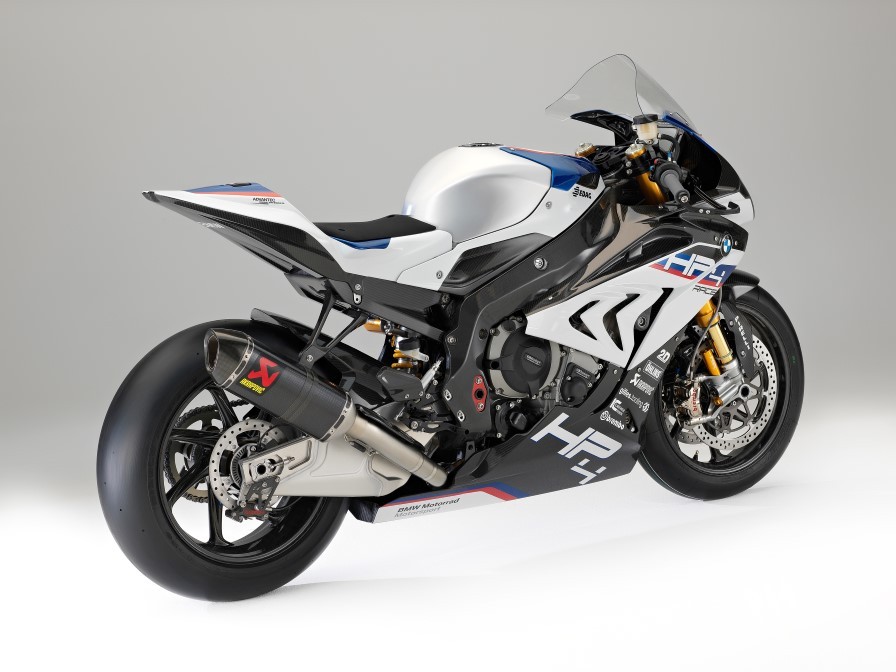 BMW-HP4-Race-studio (9)