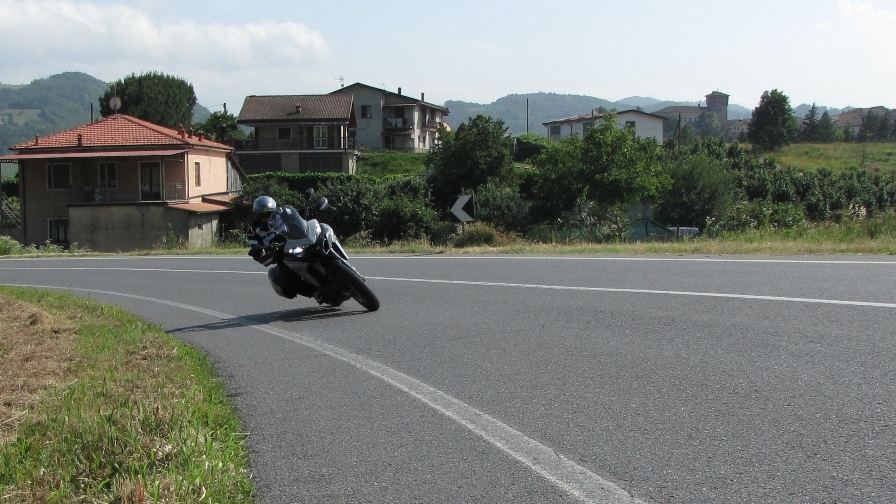 ducati-multistrada-950s-2019-dyn2-0