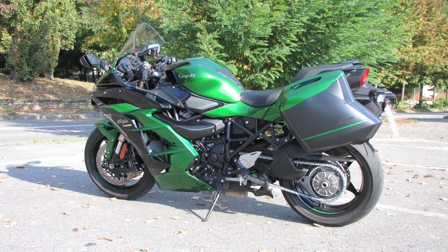 kawasaki-h2sxse-static1-5