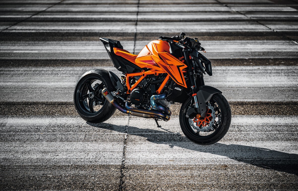 MY24-KTM-1390-SUPER-DUKE-R_EVO-5