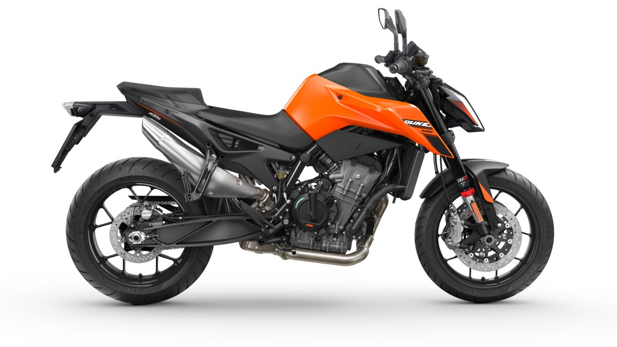 2025-KTM-790-DUKE-7