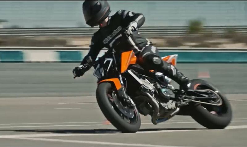 ktm-duke-790-5