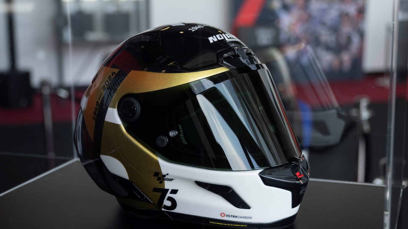 MotoGP-75th-Anniversary-Helmet-by-Nolan-5