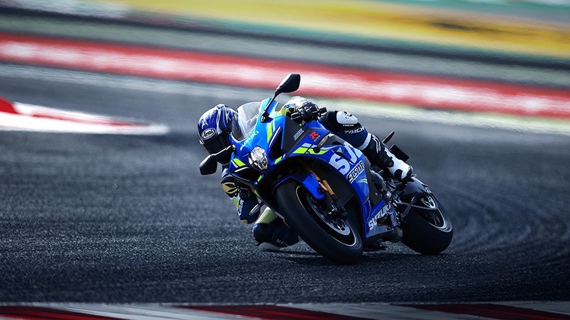 gsx-r_1000-2018-motogp-6