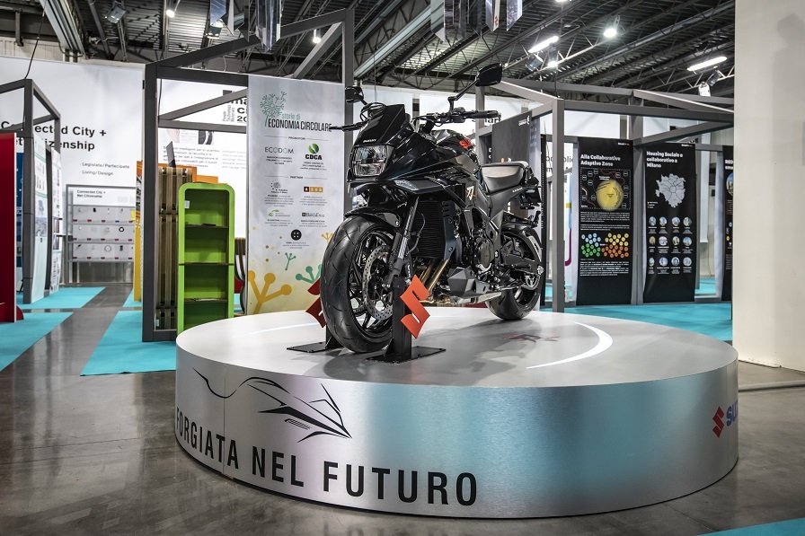 16-la-suzuki-katana-anima-la-milano-design-week-1-