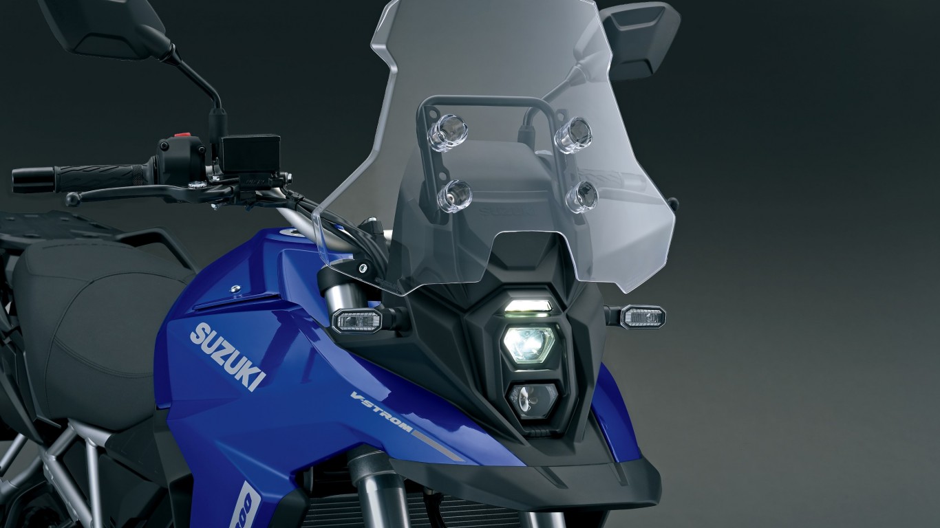 V-STROM_800SE_head_light_low