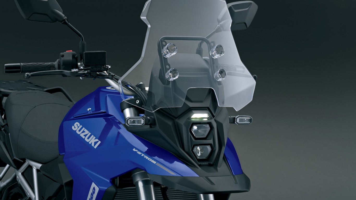 V-STROM_800SE_head_light_position