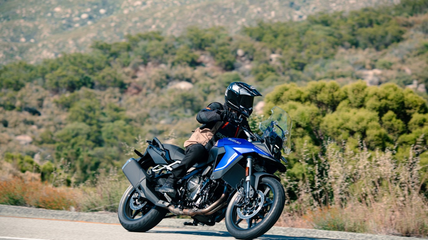 V-STROM_800SE_action_39