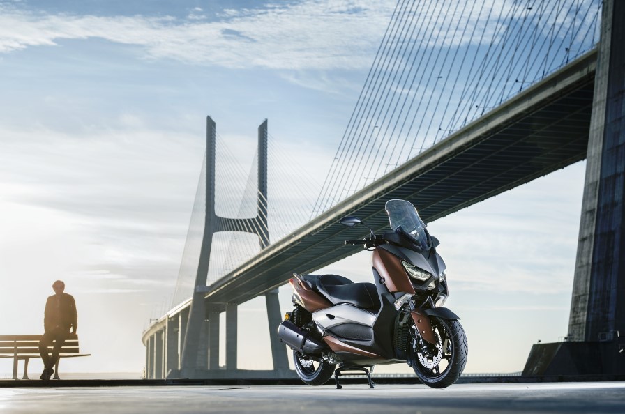 Yamaha_XMAX_300_3