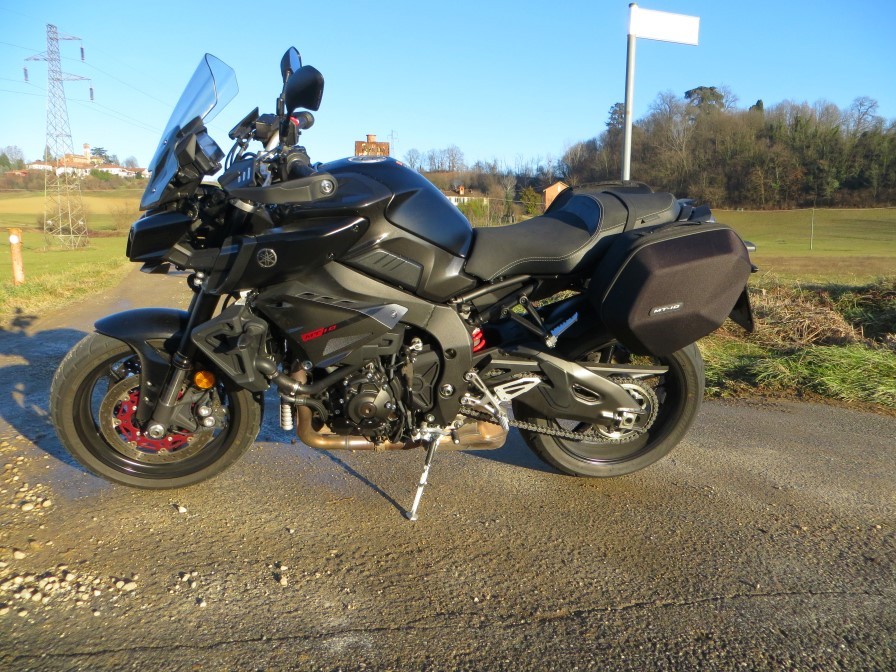 Yamaha_MT-10_Tourer_Edition_2017 (6)