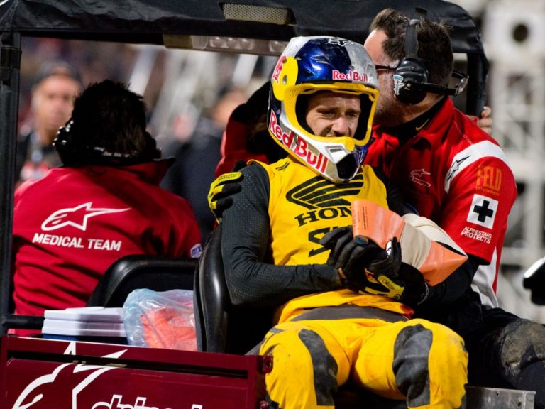 Ken Roczen infortunato, Stagione Supercross 2017 finita