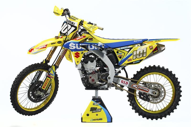 suzuki-mxgp-011