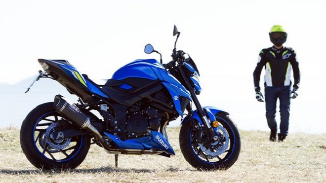 Suzuki GSX-S750 Yugen carbon: essenza di sportività