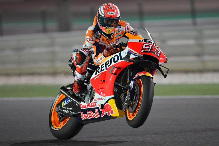 MotoGP Marquez in pole, Dovi 3° e Valentino 4°