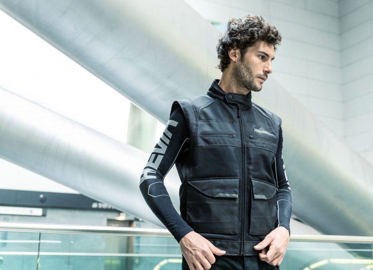 EVIK Vest Typhoon, il gilet tecnico… da passeggio