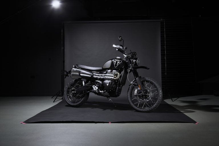 Triumph Scrambler 1200 Bond Edition