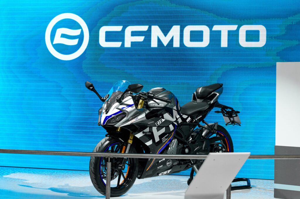 CF MOTO - EICMA DAY 1_20