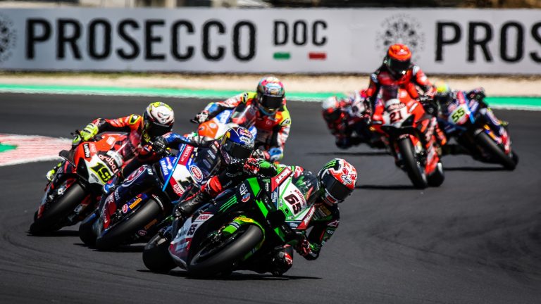 Superbike Donington 2022: info e orari tv